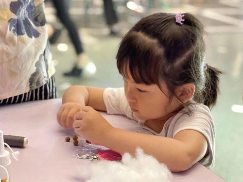 紅me南翔印象城黨群服務(wù)站匠心坊首場活動 數(shù)據(jù)處理與存儲支持服務(wù)開啟便民新篇章